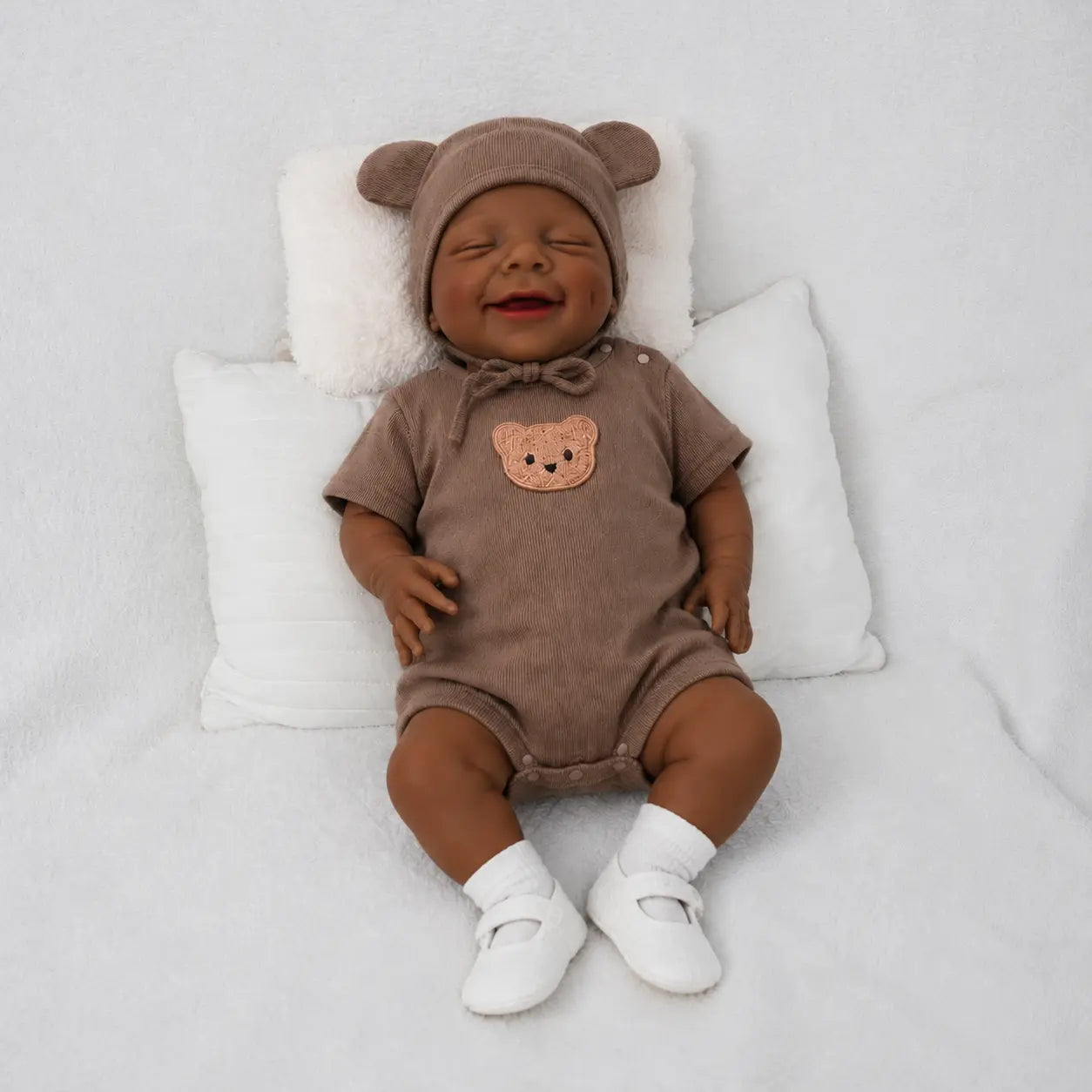 NO.5 17.72 Inch Baby Girl Doll，Silicone Doll，Reborn Doll，Washable Material，Can Be Cleaned with Water，Realistic Appearance，Suitable for Companionship and Role-Playing Toy Dolls