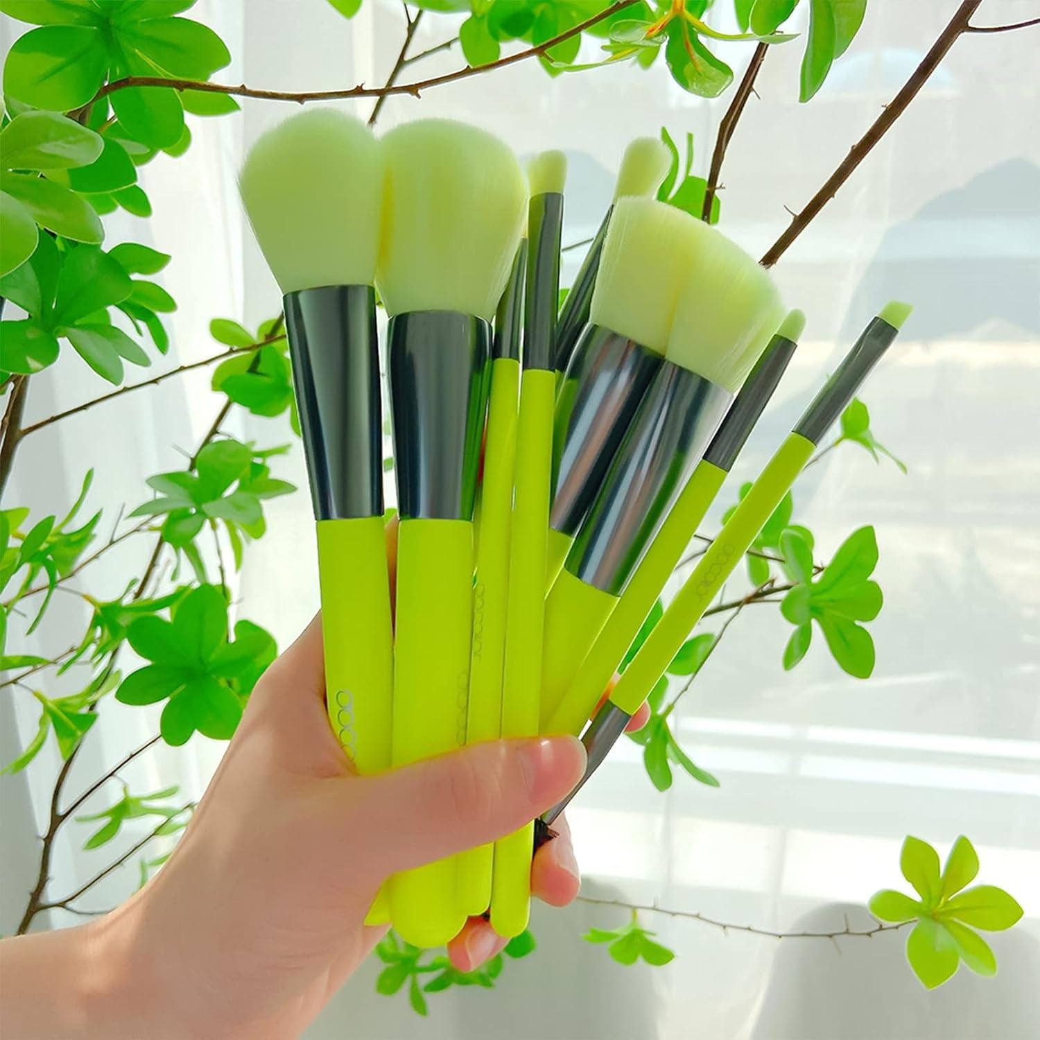 Makeup Brushes 10Pcs Makeup Brush Set Premium Synthetic Powder Kabuki Foundation Contour Blush Concealer Eye Shadow Blending Liner Make up Brush Kit - Neon Green