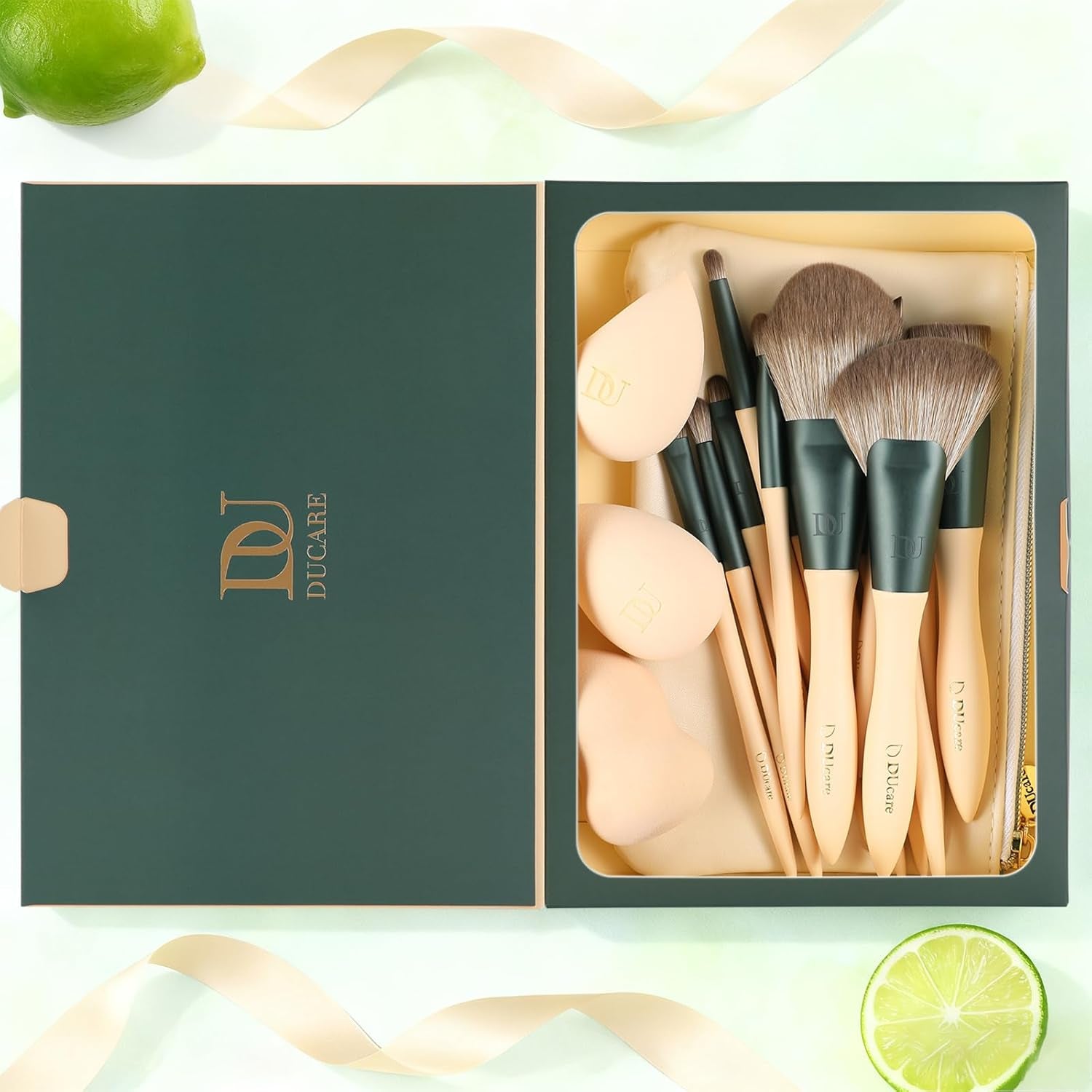 Makeup Gift Set 18Pcs,With 14Pcs Makeup Brushes Set 3Pcs Makeup Sponges 1PC Cosmetic Bag for Foundation Blending Powder Blush Concealers Eye Shadows