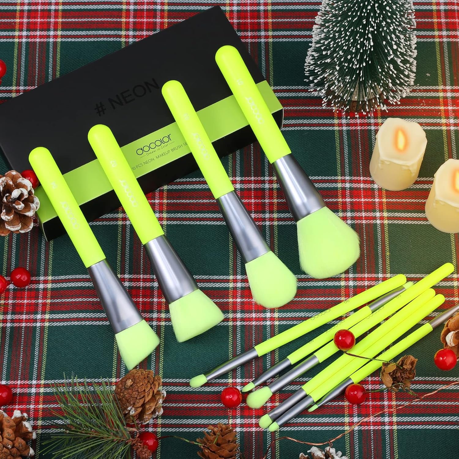 Makeup Brushes 10Pcs Makeup Brush Set Premium Synthetic Powder Kabuki Foundation Contour Blush Concealer Eye Shadow Blending Liner Make up Brush Kit - Neon Green